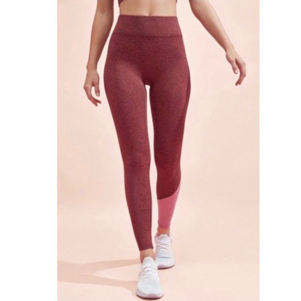 We over Me inversion leggings - Picture 2 of 7